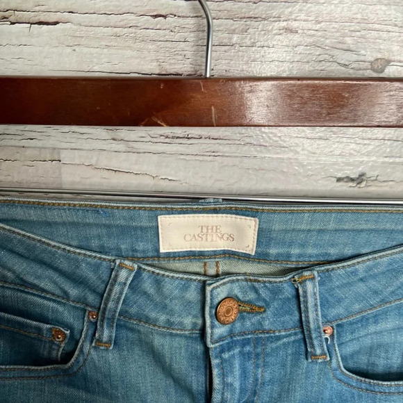 The  castings aritzia jeans size 25 skinny - Picture 5 of 11